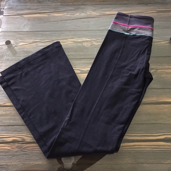 lululemon athletica Pants - Lululemon full length flare